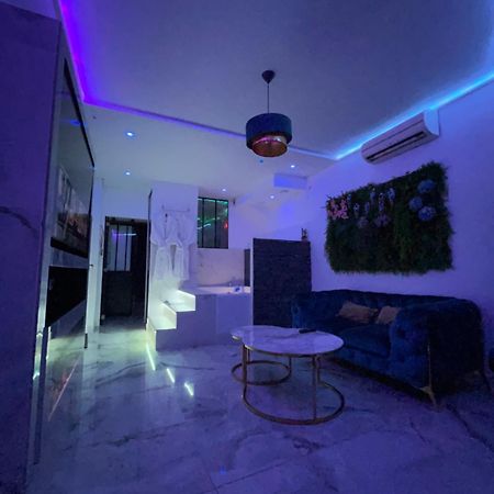 Ferienwohnung Le Blue Aubervilliers Exterior foto